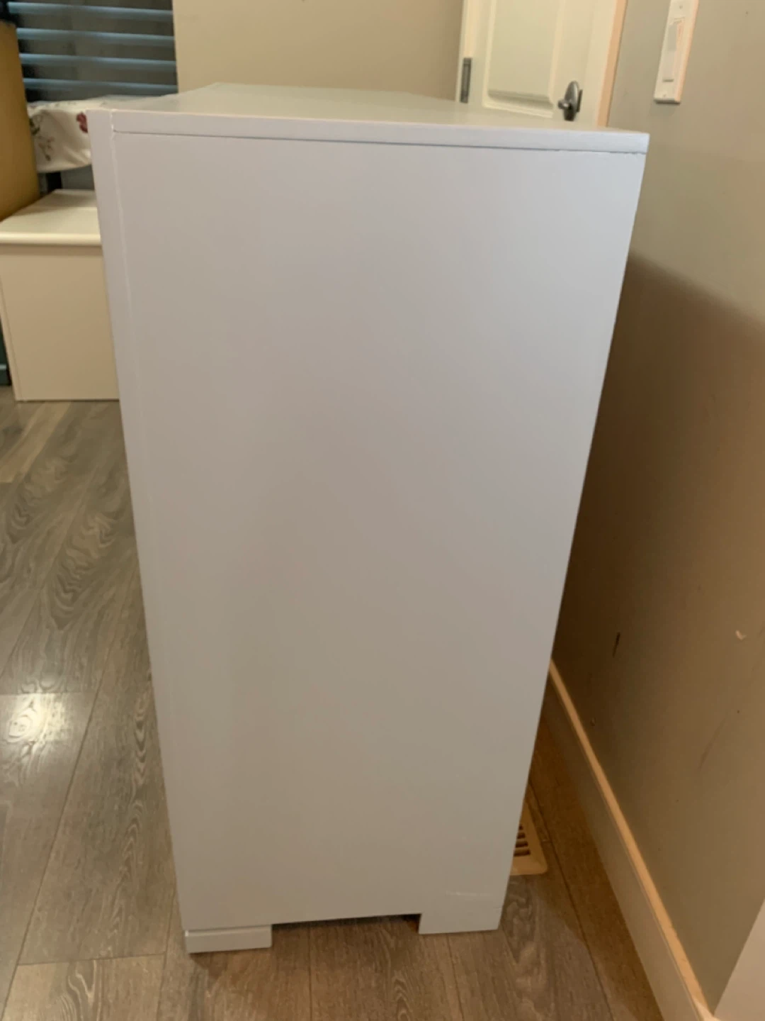 Light Grey Dresser - photo 4