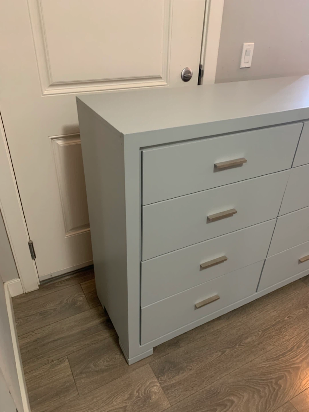 Light Grey Dresser - photo 3