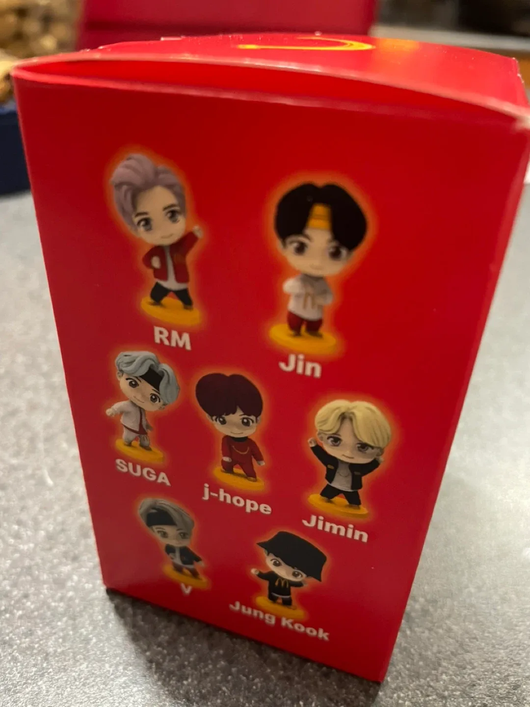 McDonald's BTS TinyTAN V Figure - New in Box! image indicator(4)