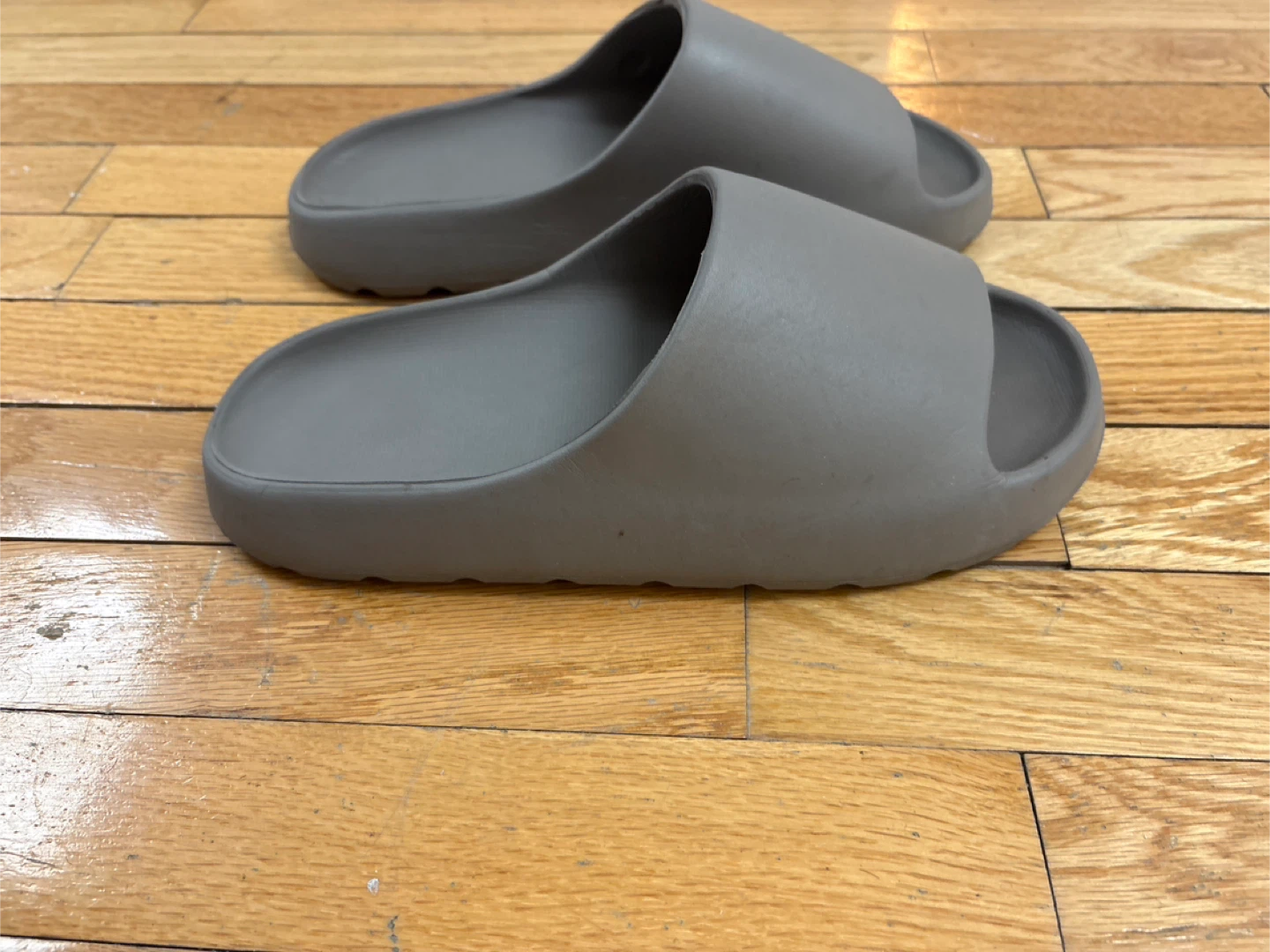 slippers no brand - photo 3
