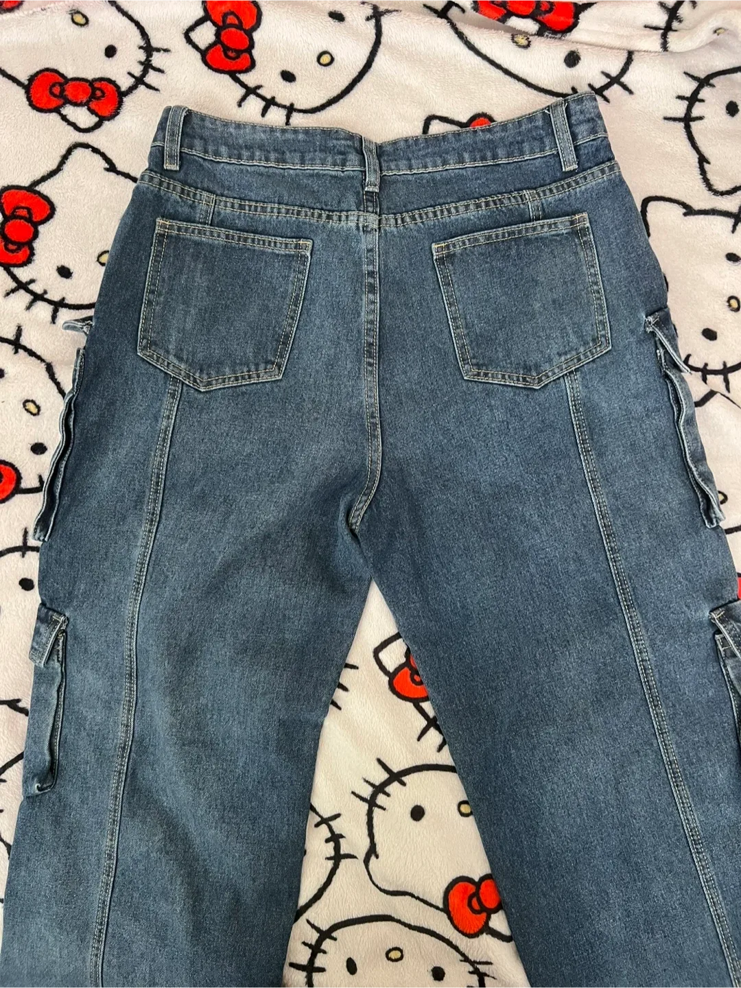 Cargo Jeans image indicator(2)
