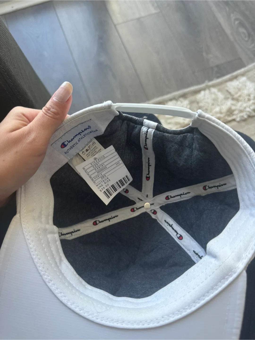 Champion White Hat - One Size Fits Most image indicator(3)