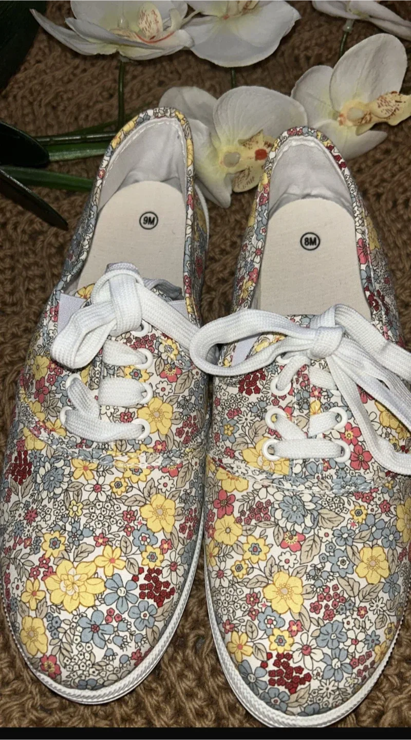 Floral Print Sneakers - Size 8M/9M thumbnail