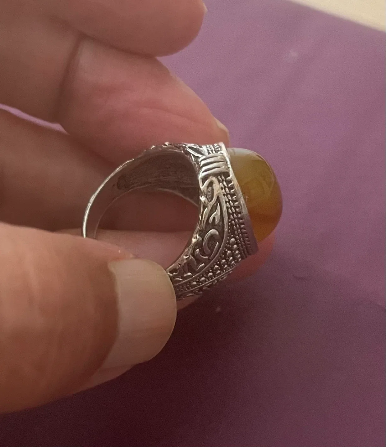 Beautiful Yellow Agate Gemstone Ring image indicator(2)