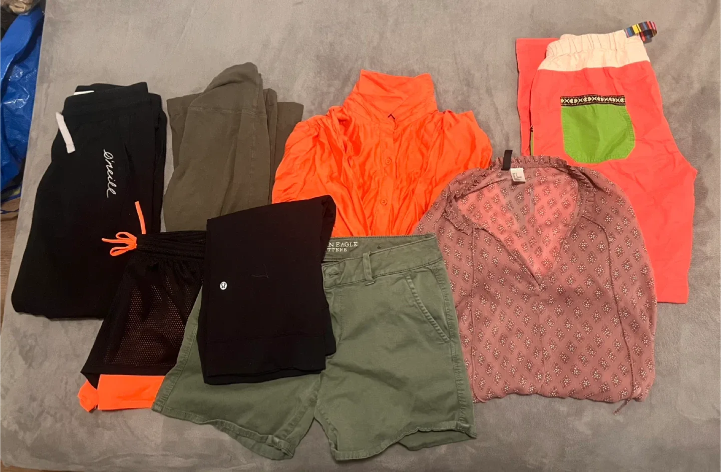 ❣️Bundle! Lululemon thumbnail