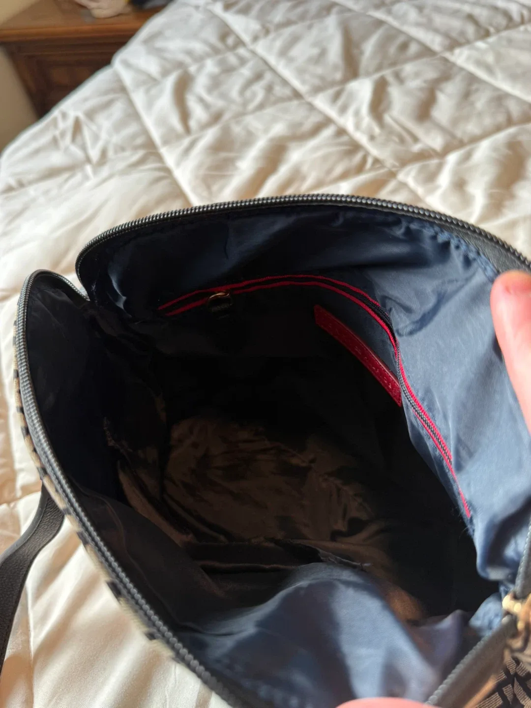 Tommy Hilfiger Crossbody Purse image indicator(5)