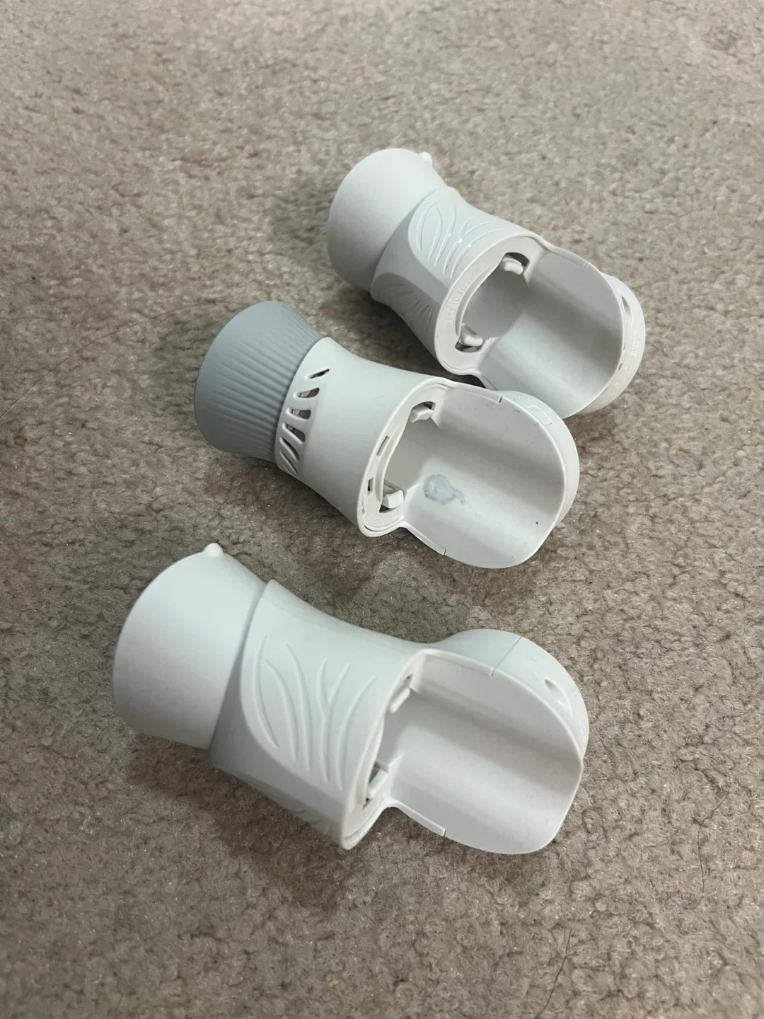 (Like New!) 3 Air Wick Plug In Scented Warmer image indicator(4)