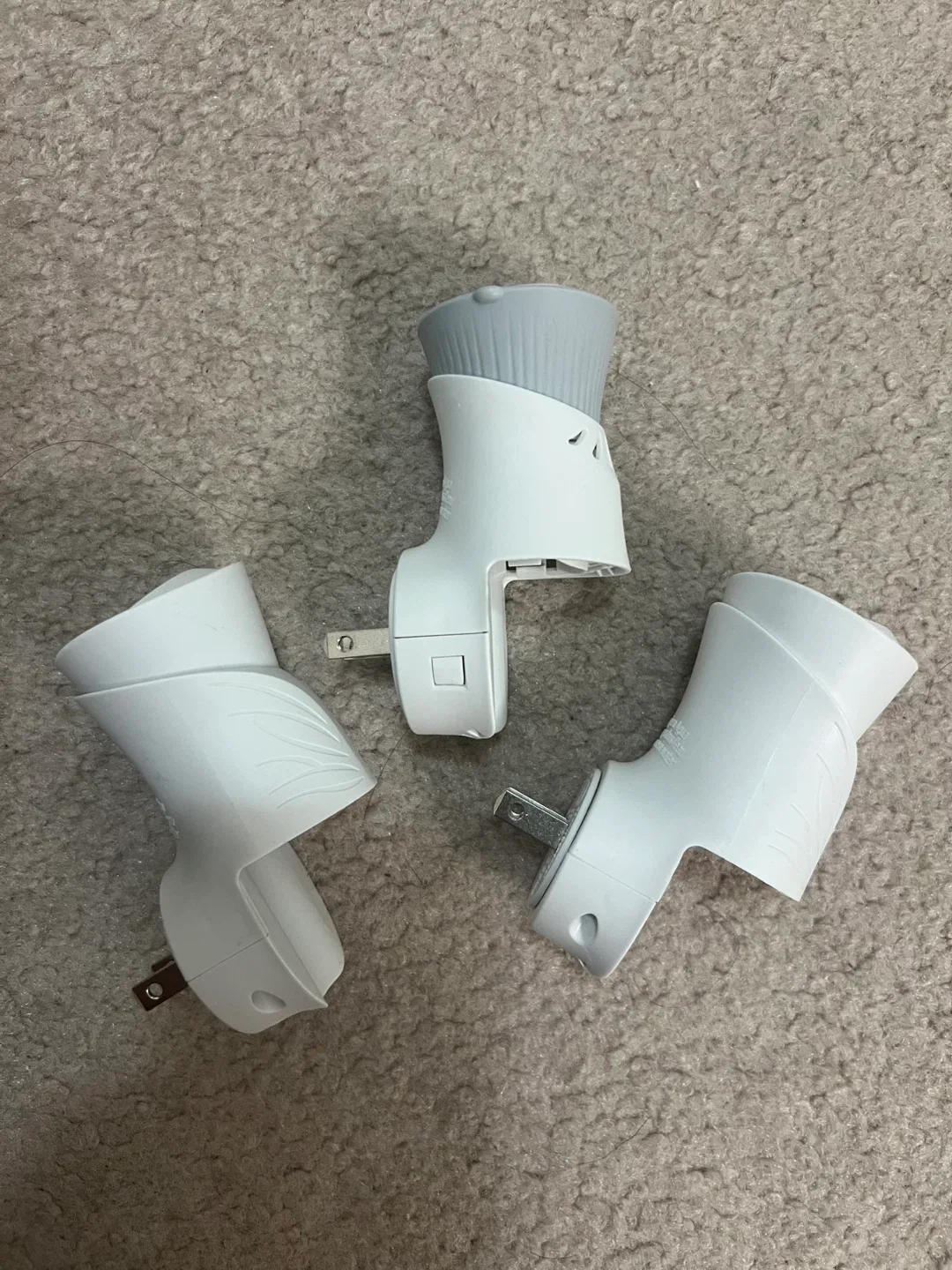 (Like New!) Air Wick Plug In Scented Warmer thumbnail