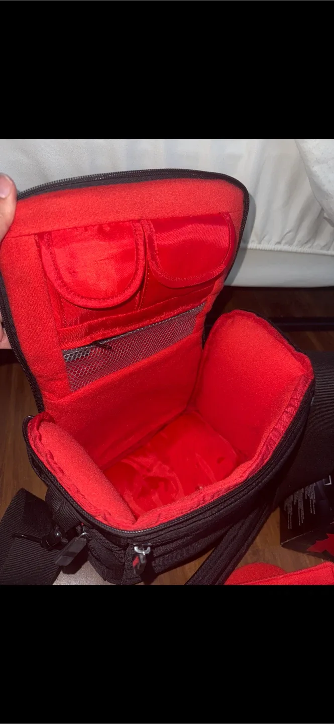 Canon EOS Rebel T5i DSLR Camera with Box and image indicator(5)