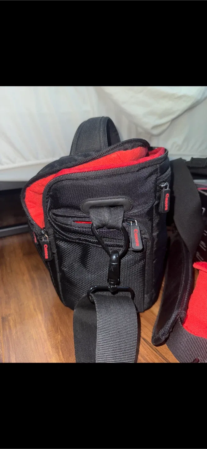 Canon EOS Rebel T5i DSLR Camera with Box and image indicator(2)