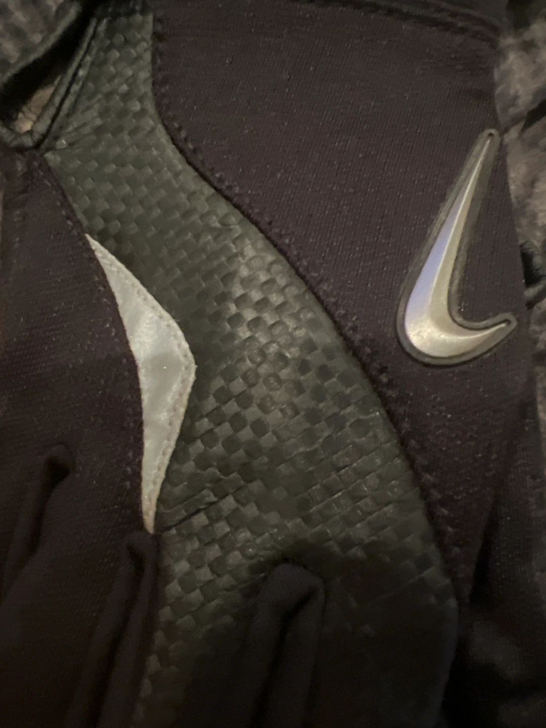 Paír of Nike womens Hyperdiamond softball batting gloves. - photo 3