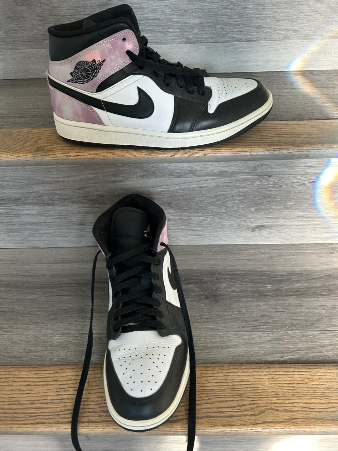 Air Jordan 1 Mid "White Black" Sneakers image indicator(2)