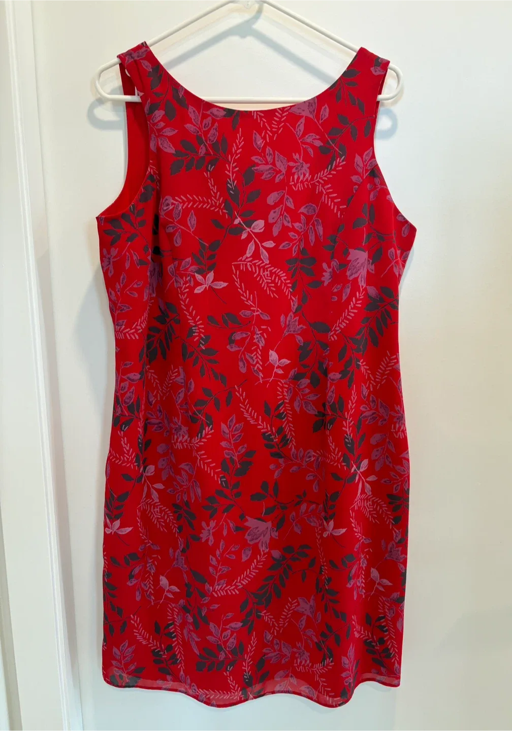 Red Dress Size L-18 thumbnail
