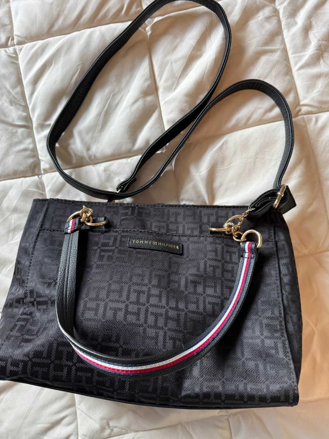 Tommy Hilfiger Crossbody Purse