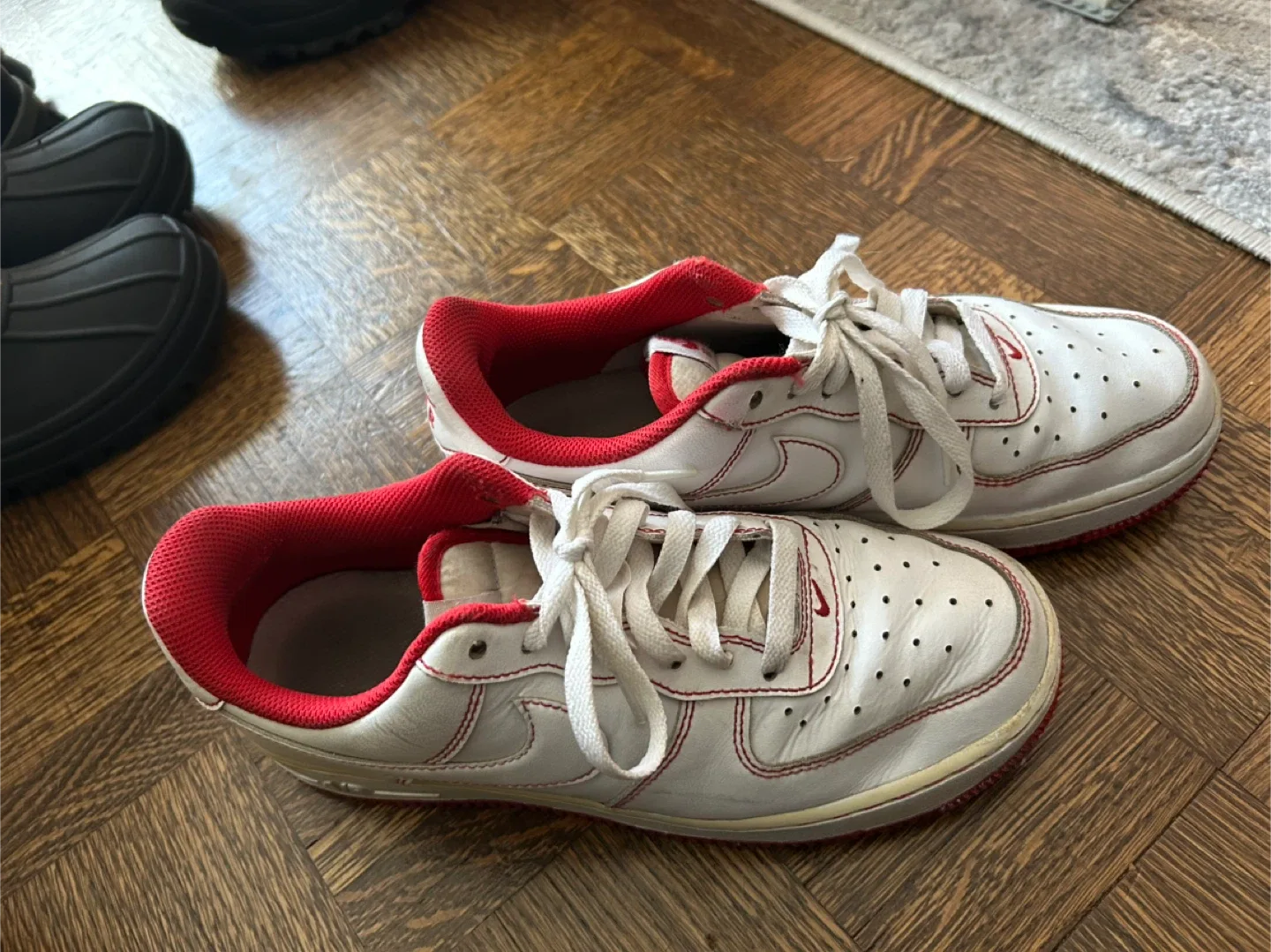 Air Force One w/ red stitching image indicator(2)