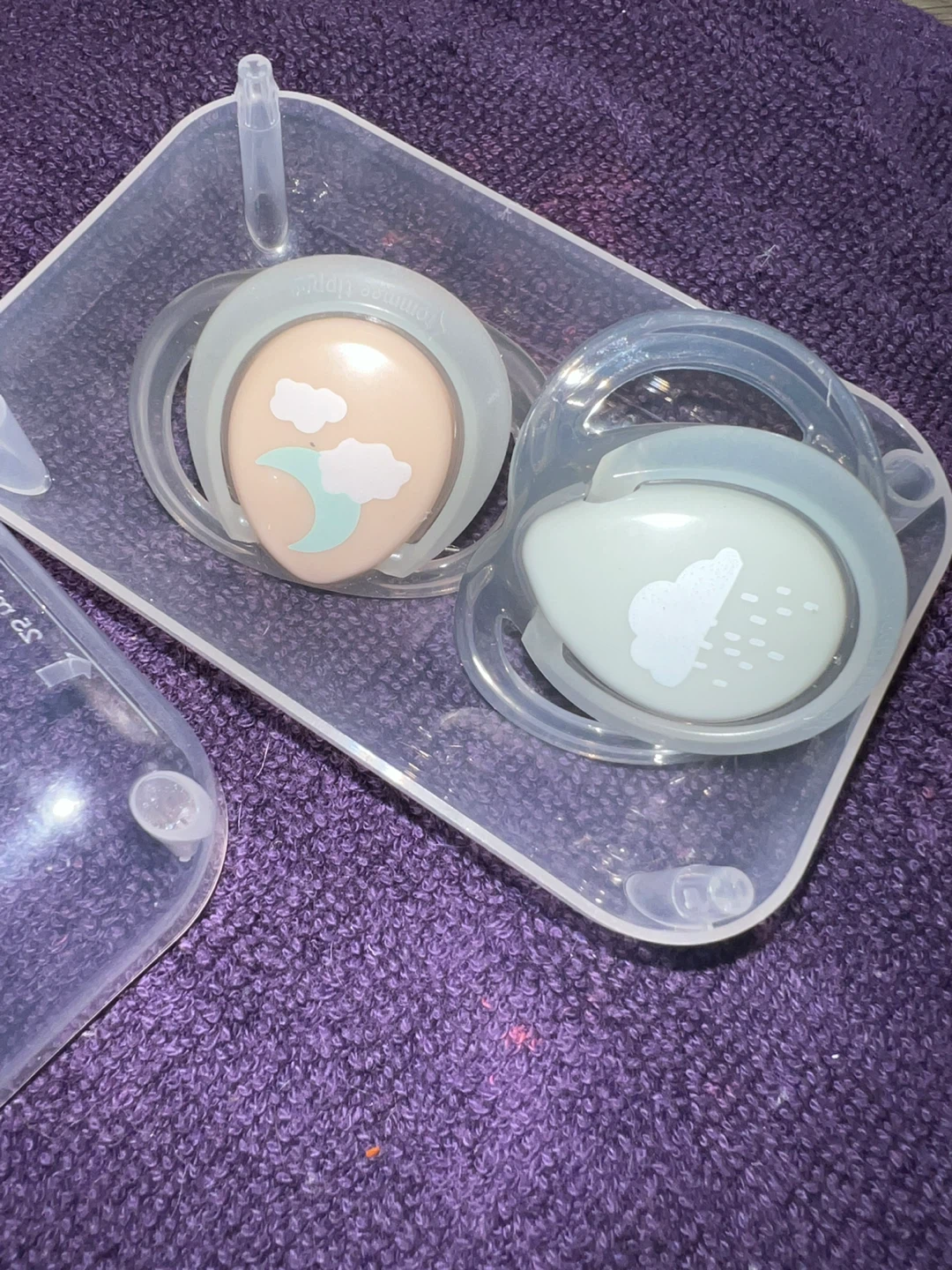 Tommee Tippee Pacifiers with Case - photo 2