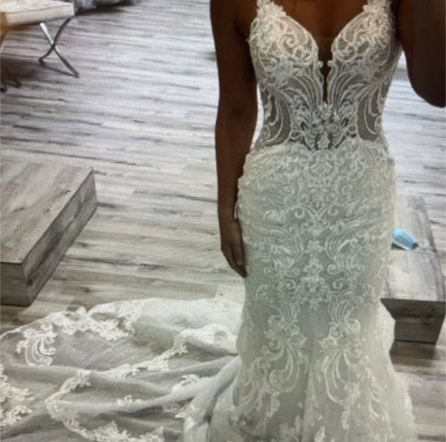 Wedding dress- Essence of Australia brand new image indicator(2)