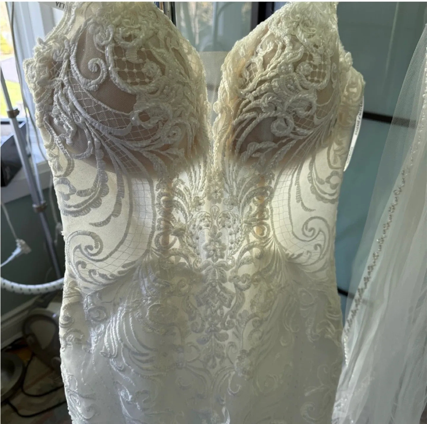 Wedding dress- Essence of Australia brand new image indicator(8)