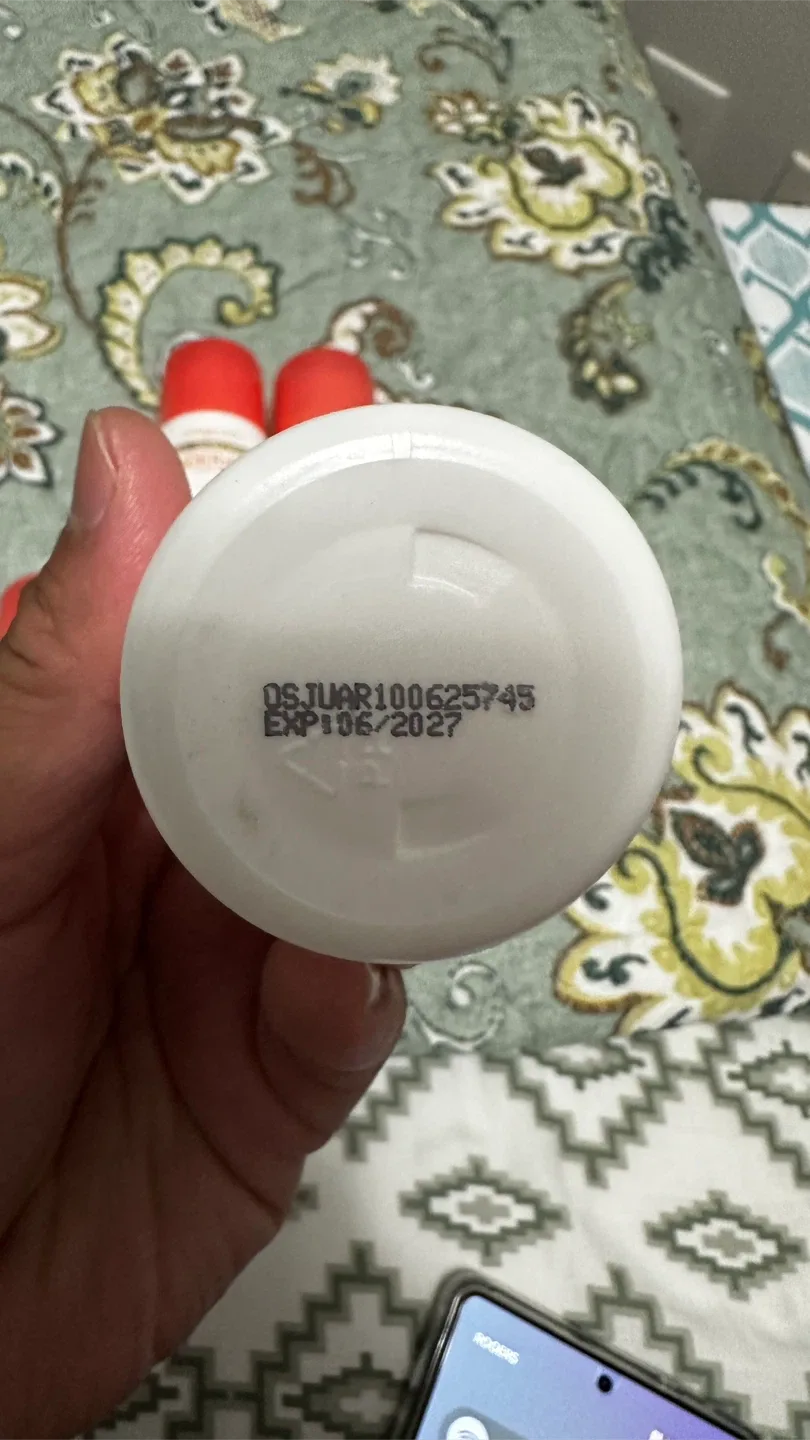 Organic Skin Brightening Underarm Deodorant - New! image indicator(2)