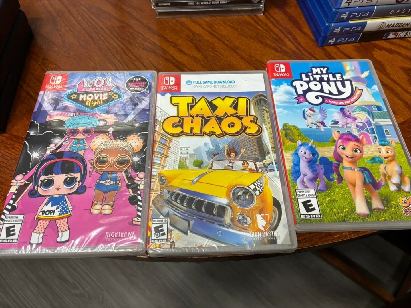 Mixed Lot of Xbox, Playstation Games image indicator(10)