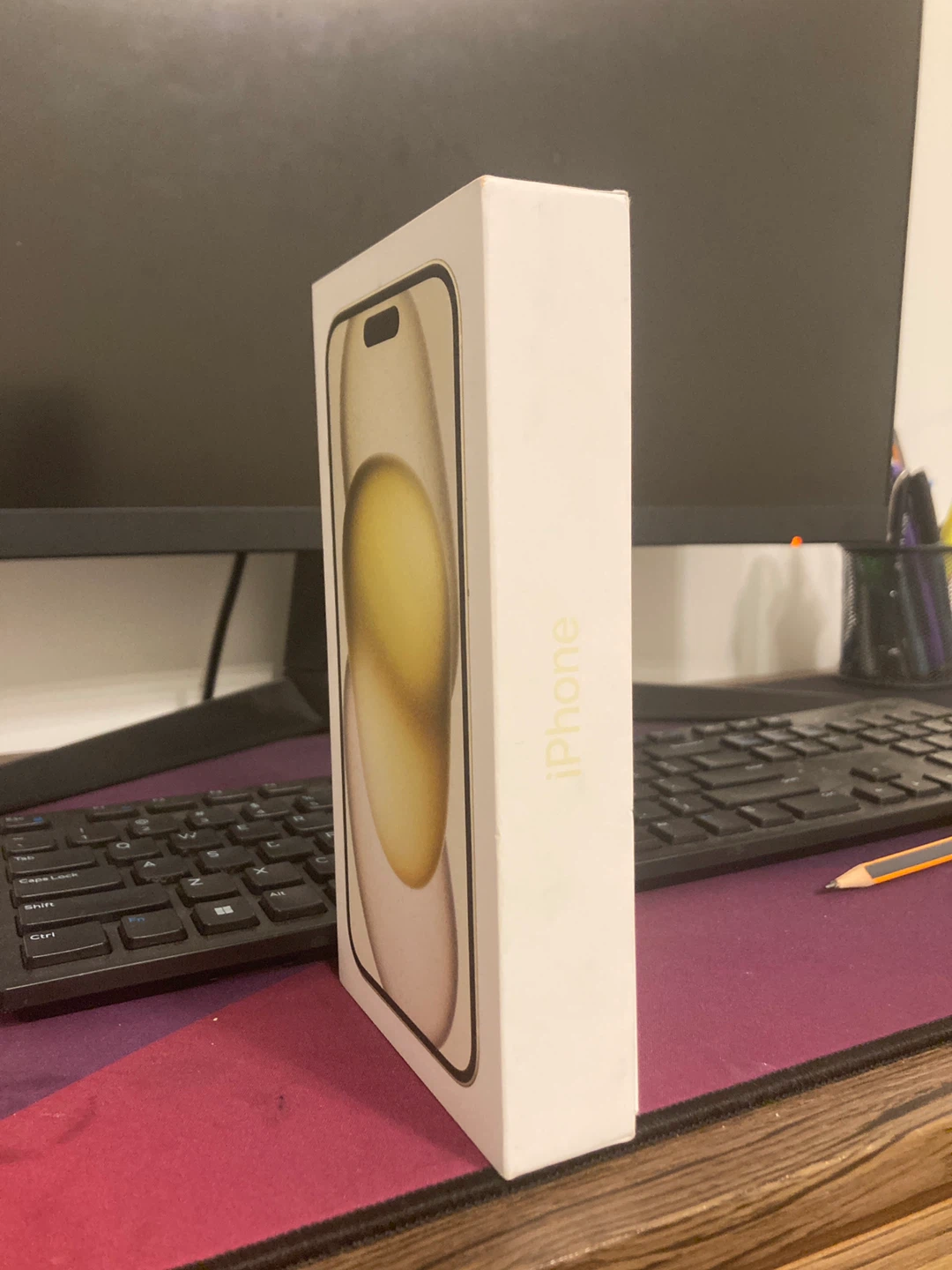 New iPhone 15 Plus - photo 3