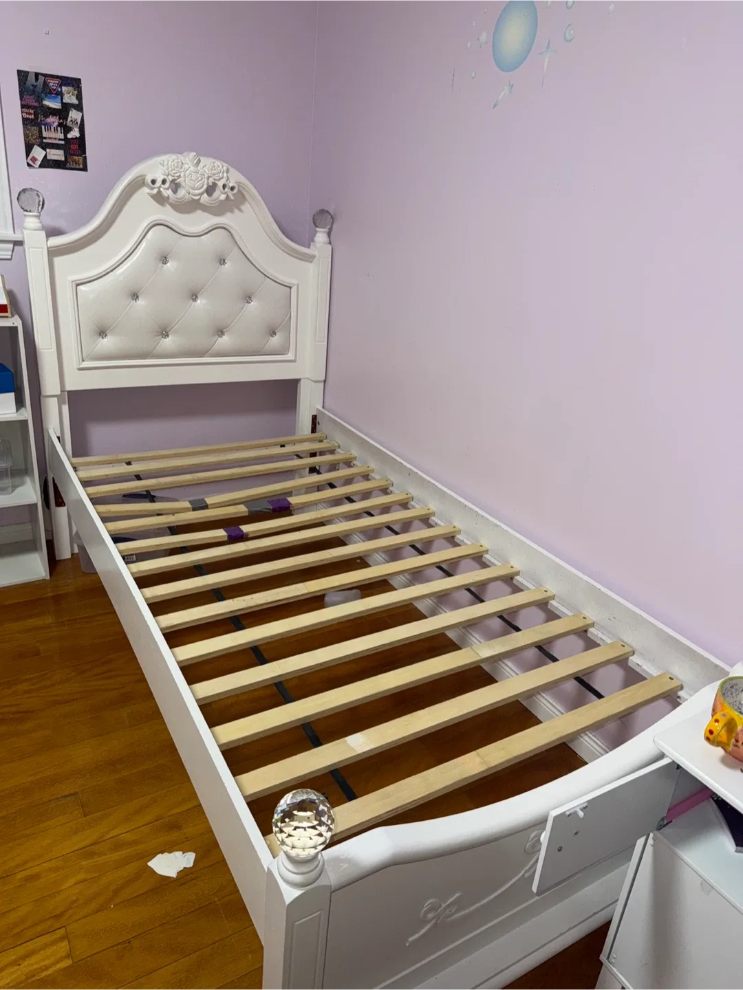 White Single Bed Frame with Headboard image indicator(2)