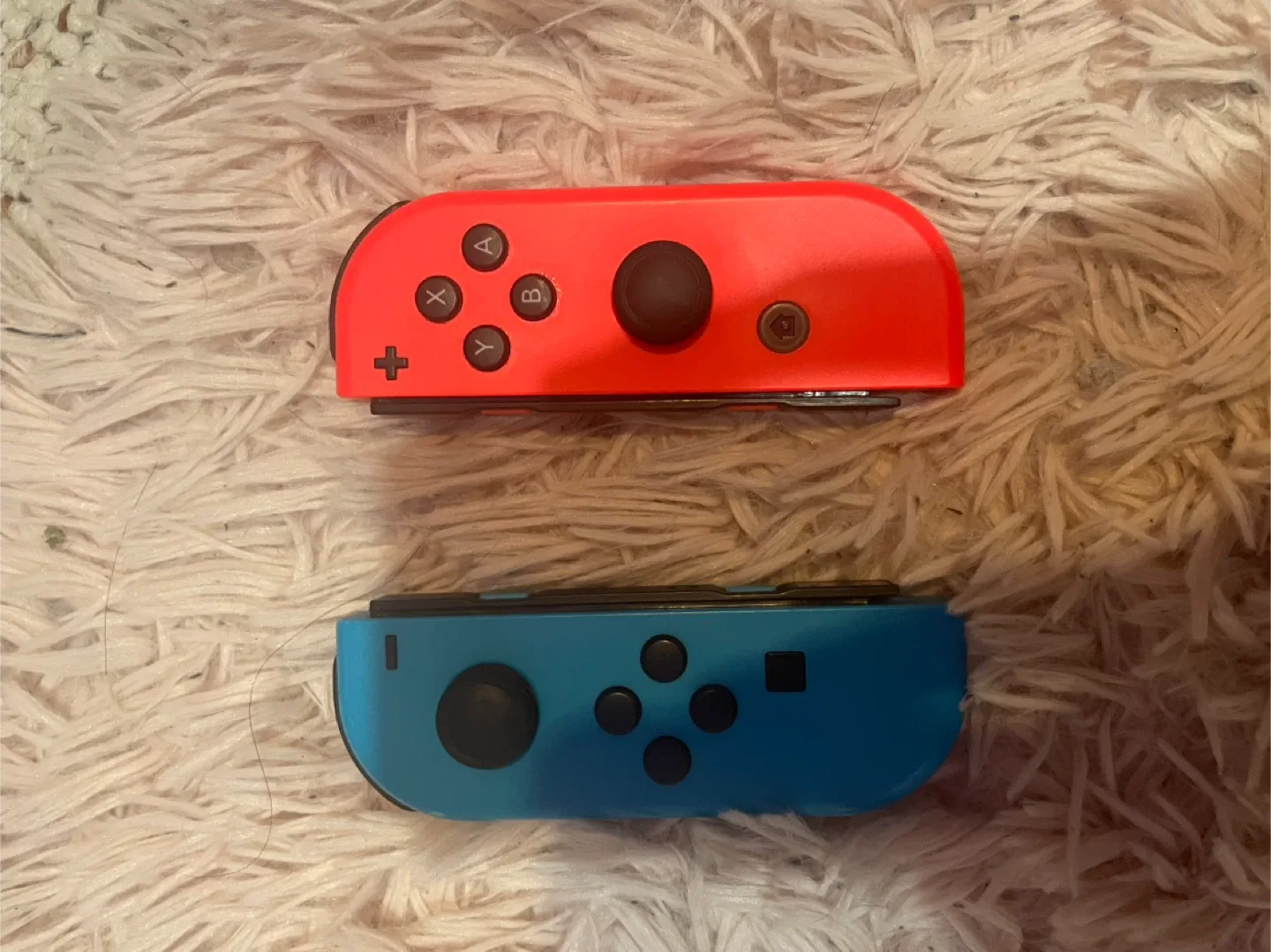 Nintendo Switch Console with Mario Kart 8 Deluxe image indicator(6)