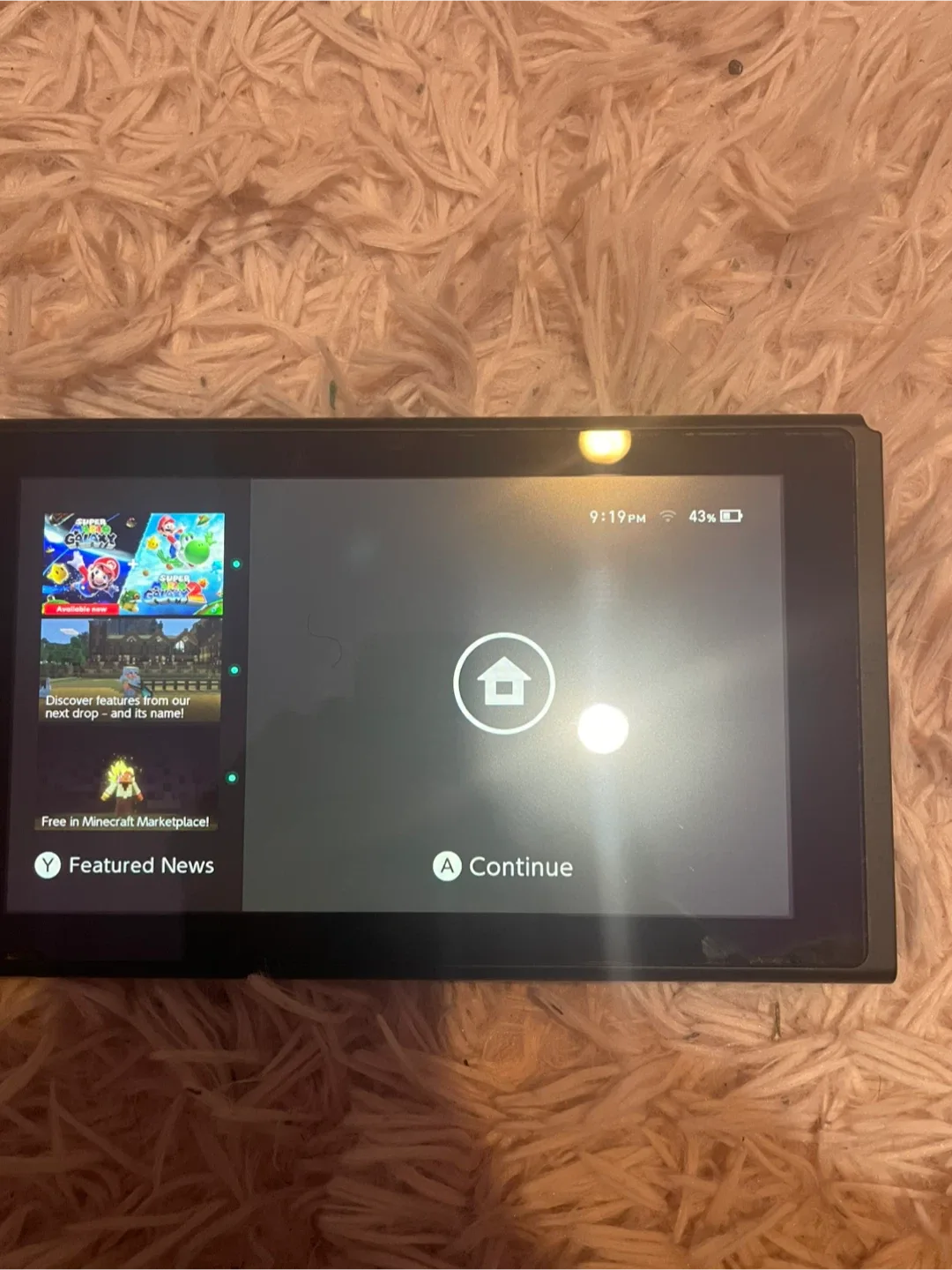 Nintendo Switch Console with Mario Kart 8 Deluxe image indicator(3)