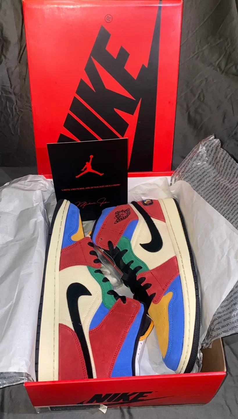 Jordan 1 Mid SE x Fearless Blue the Great Mens 10.5