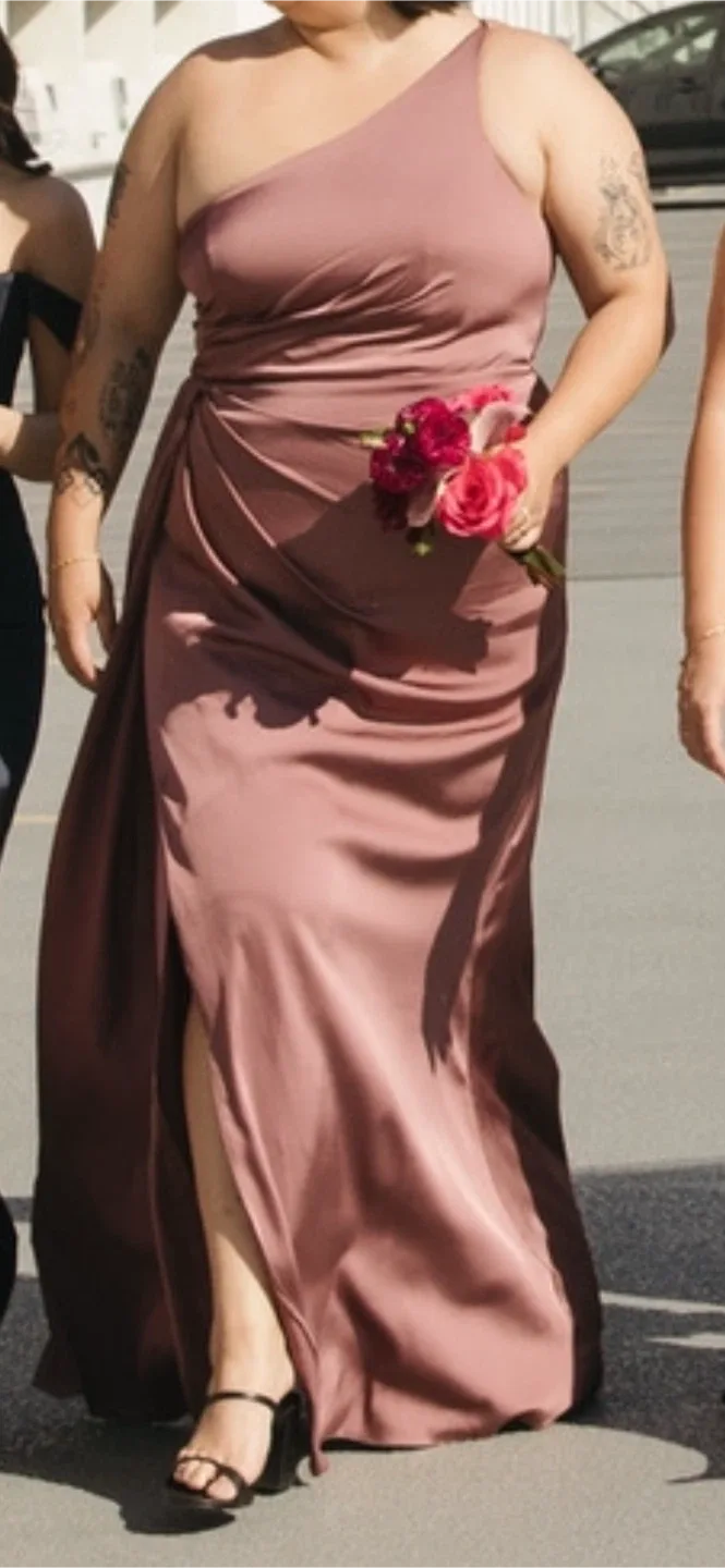 Azazie Bridesmaid Dress, Size A20 image indicator(4)