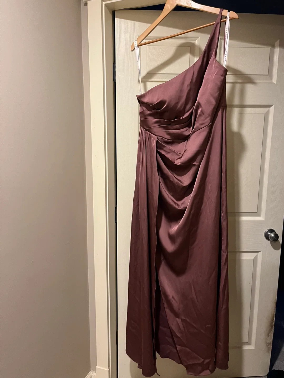 Azazie Bridesmaid Dress, Size A20 image indicator(3)