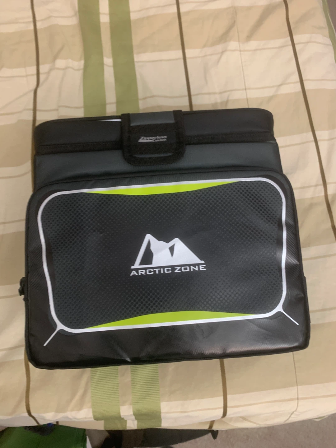 Arctic Zone Zipperless Lunch Bag