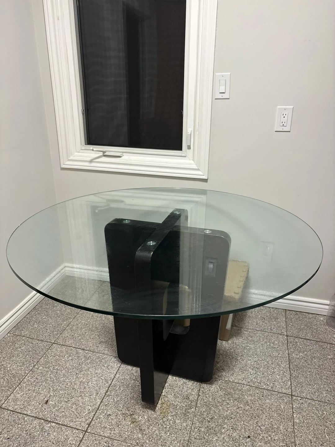 Round Glass Top Dining Table - photo 2