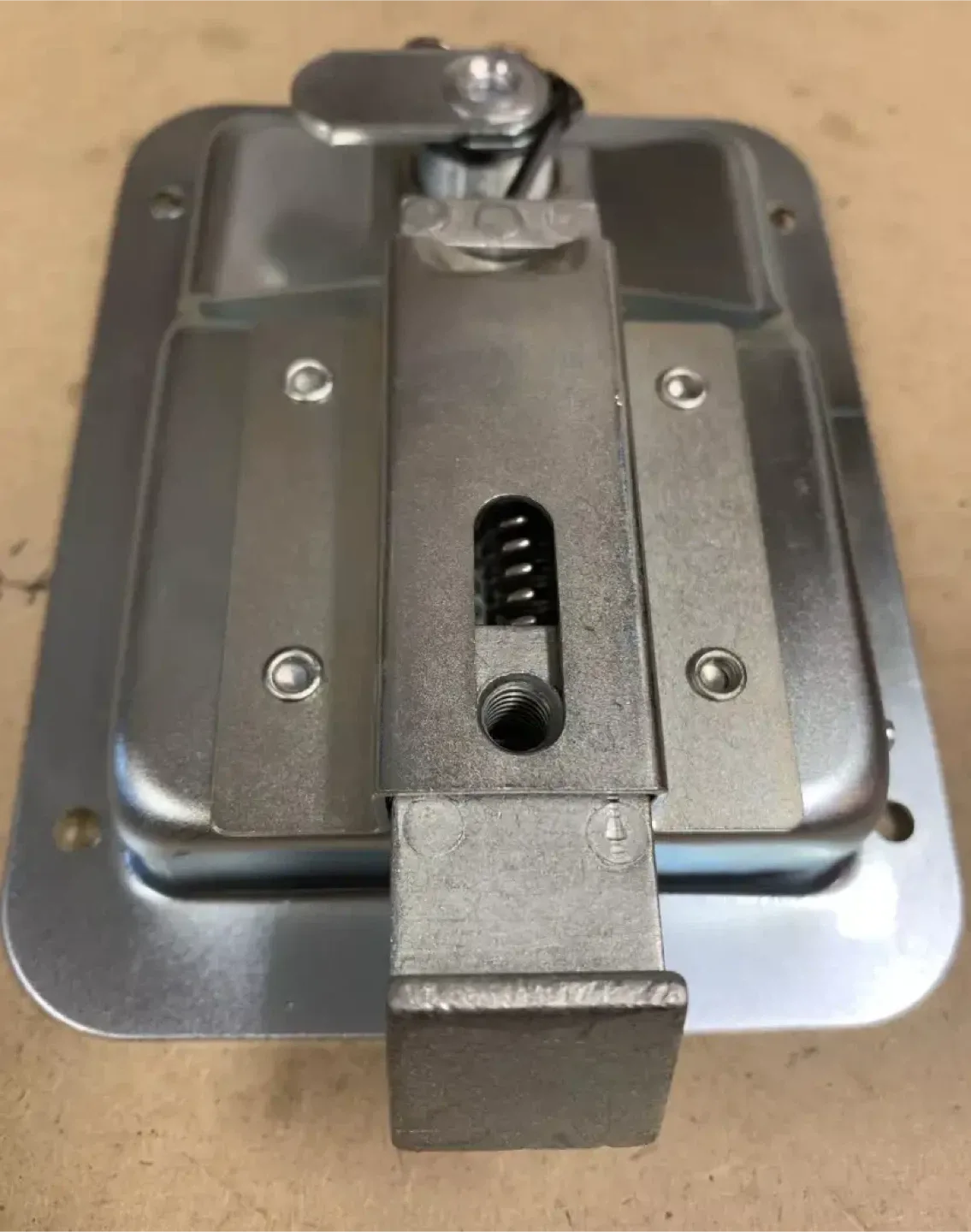 Locking Paddle Latch with CH501 keys & mounting holes - NEW. image indicator(3)