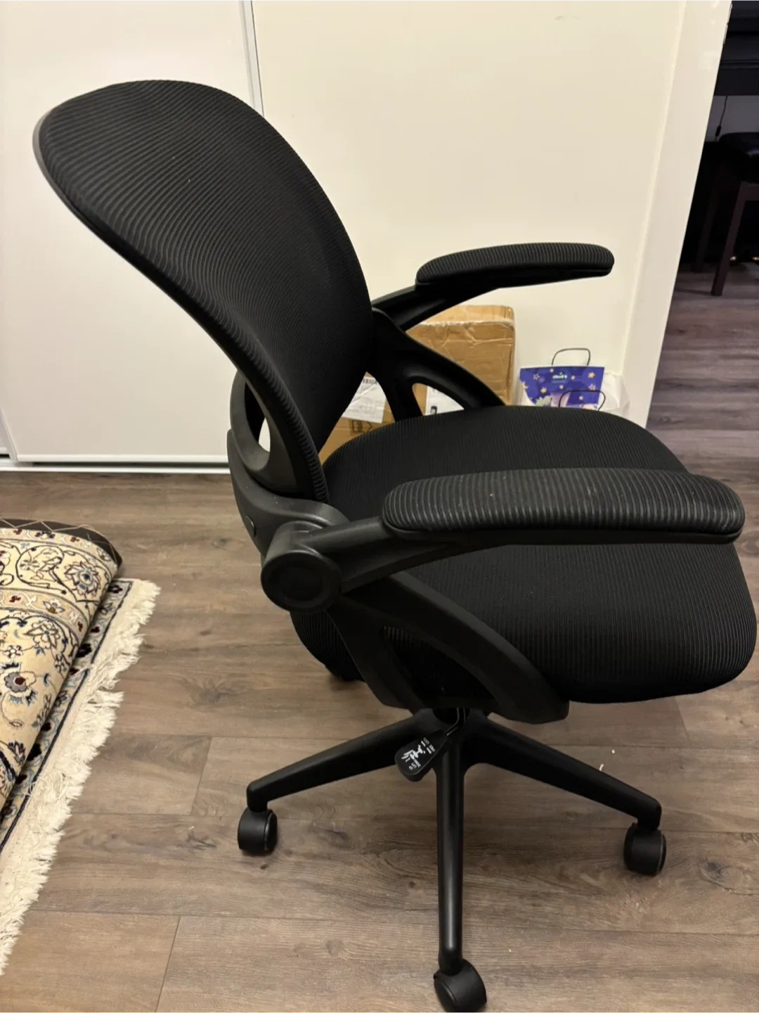 Black Office Chair image indicator(2)