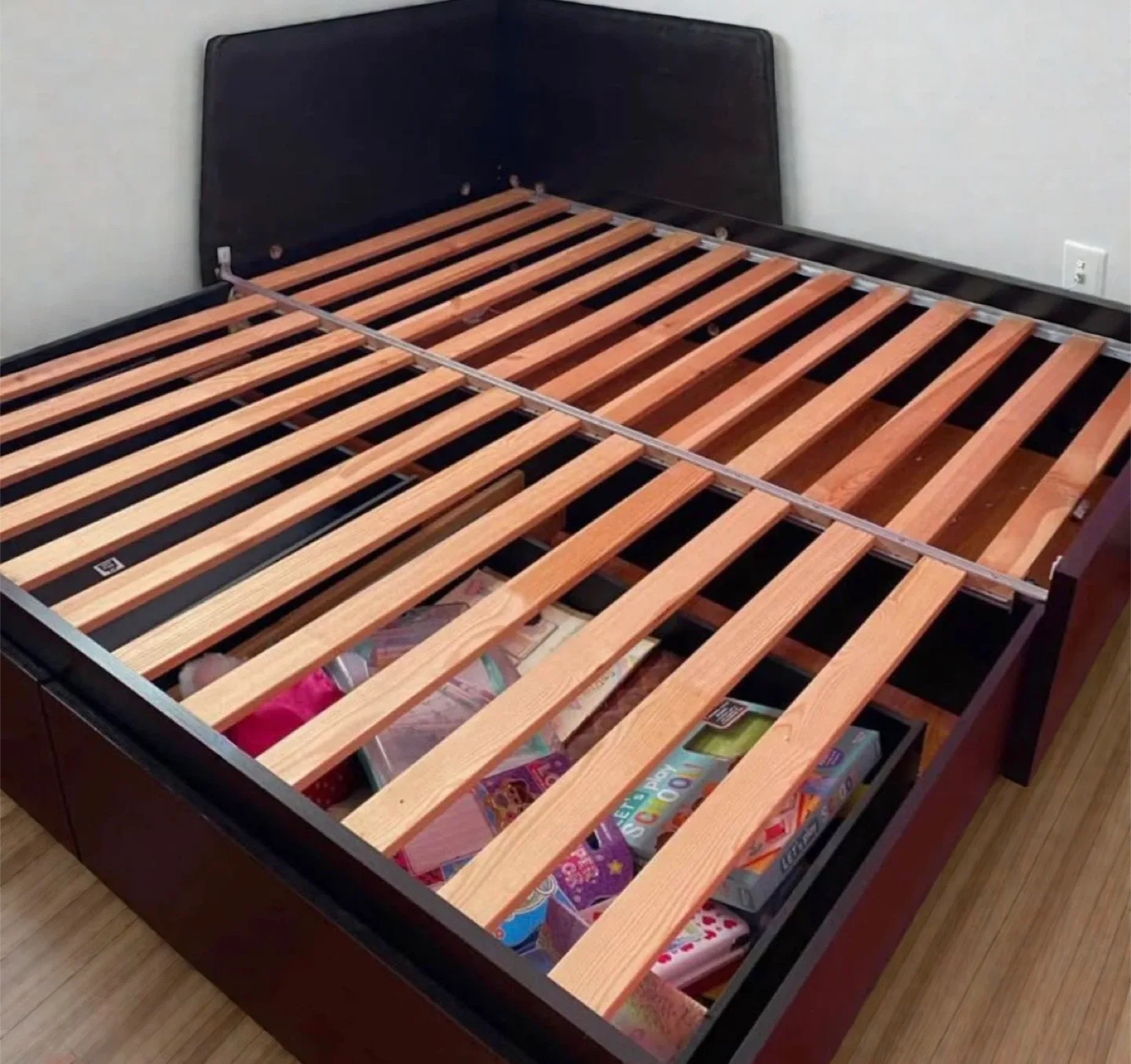 Ikea Flekke Daybed with 2 Drawers image indicator(6)