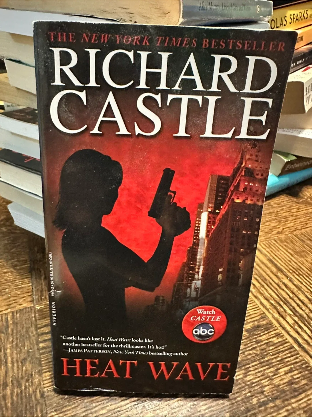Heat Wave by Richard Castle thumbnail