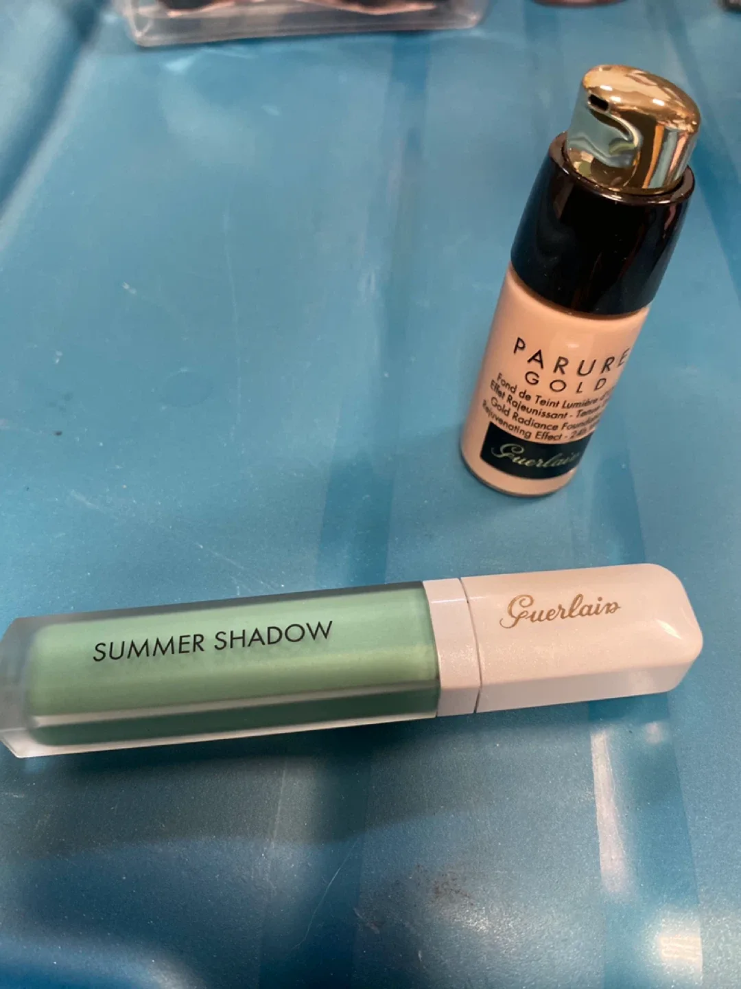 Guerlain Makeup Liquid Foundation and Cream Eye Shadow thumbnail