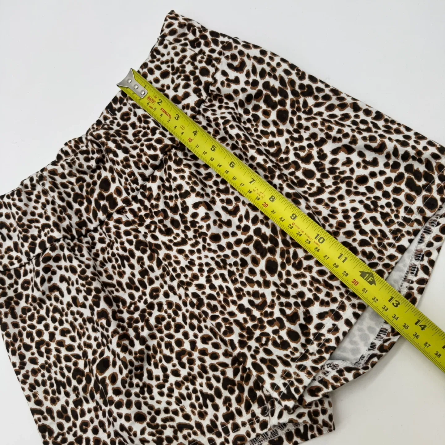 Shein Black Velvet Shorts - Size US 6 image indicator(5)