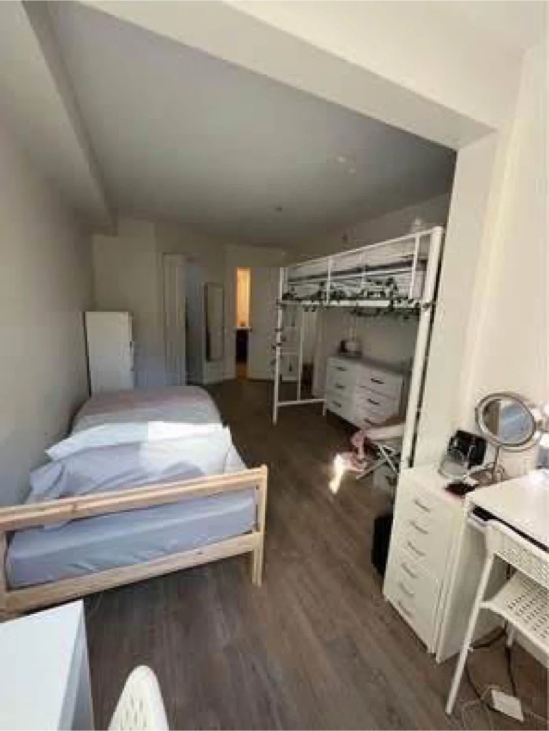 2 Beds 2 Baths - Apartment image indicator(7)