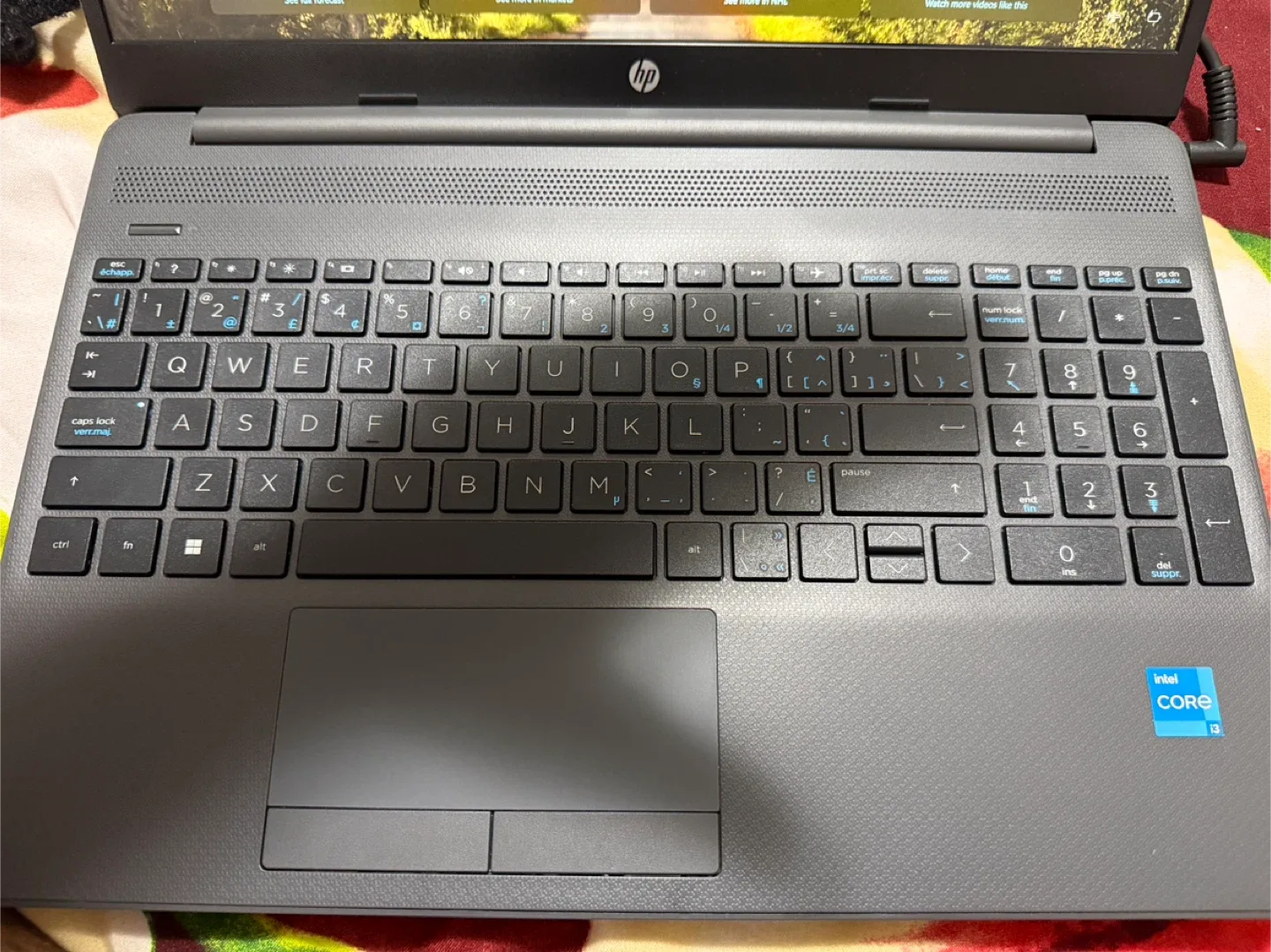 HP Laptop image indicator(9)