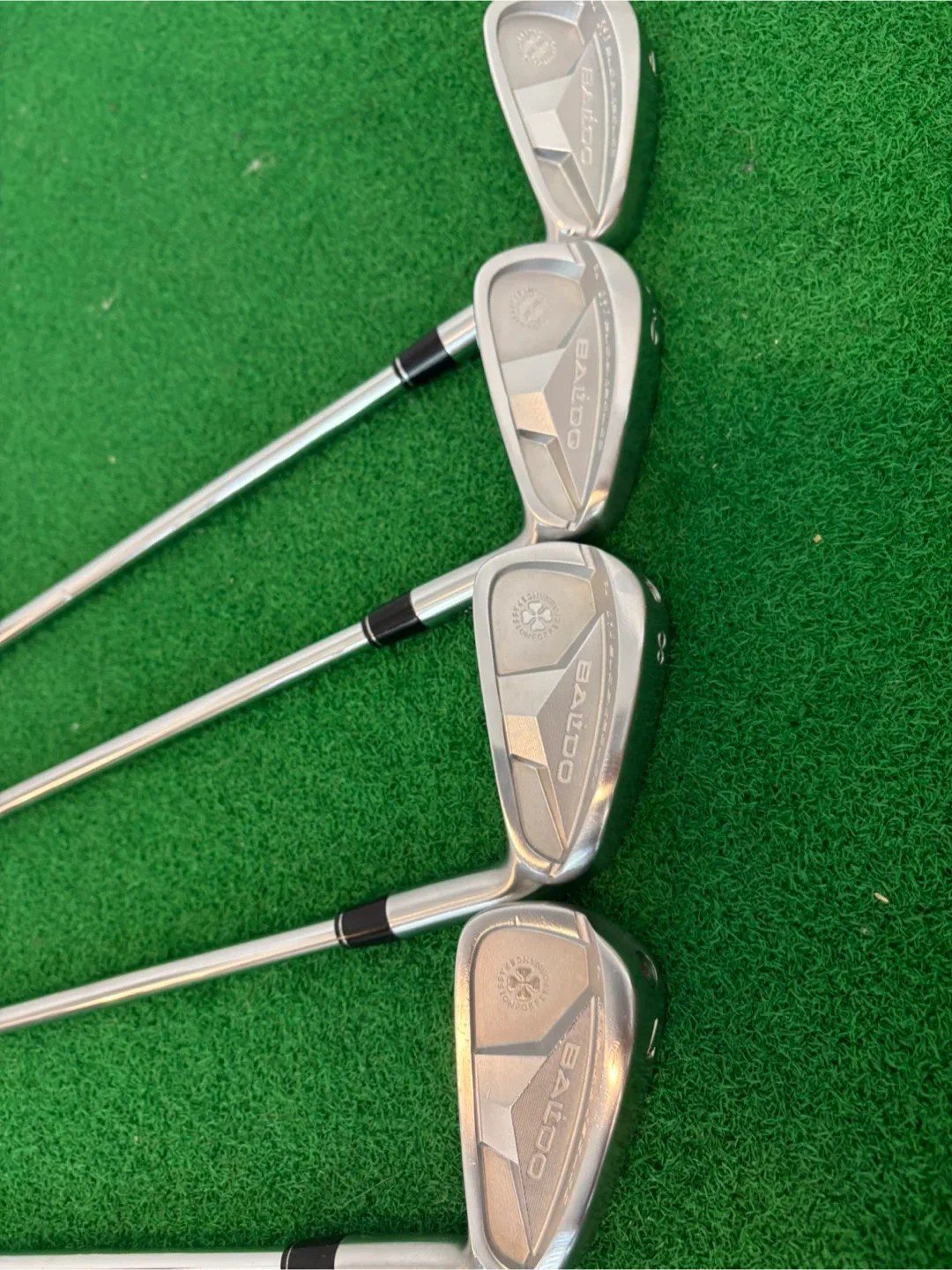 Baldo Golf Iron Set Dynamic Gold S200 (Men’s) image indicator(2)