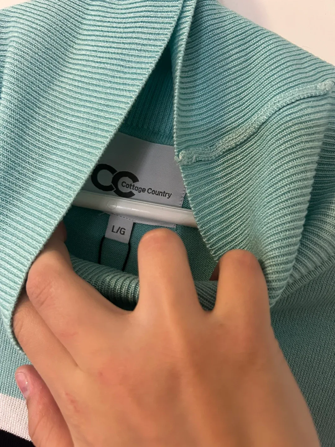 Cottage Country Ski Sweater - Size L/G image indicator(2)