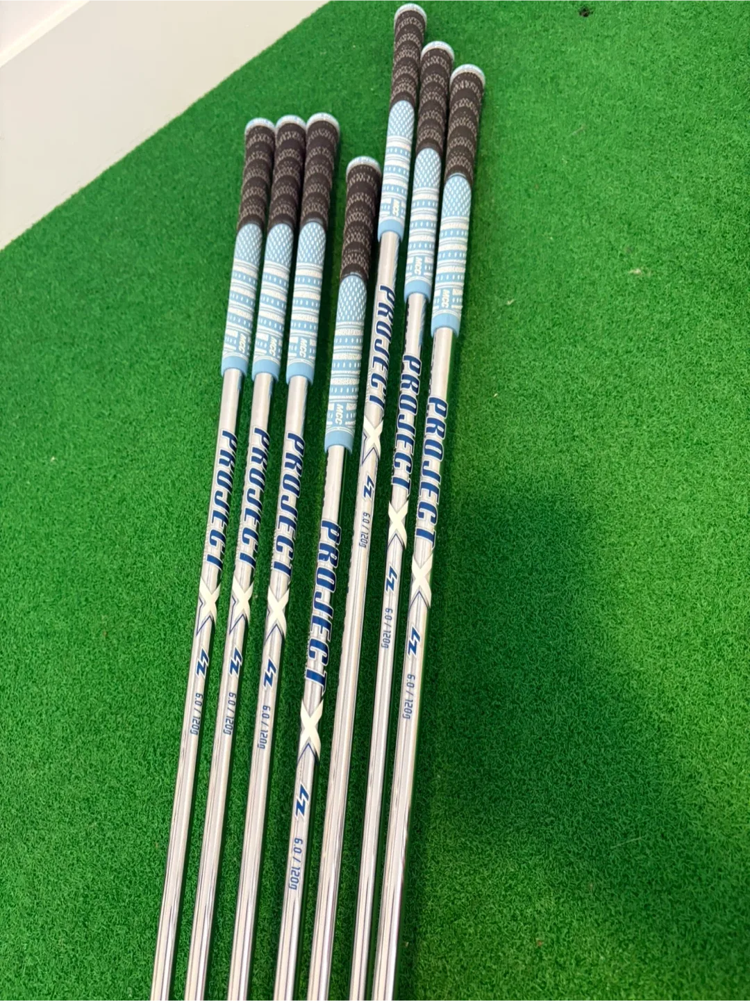 GTD Black Ice CB Iron Set - 4-GW (Men’s) image indicator(4)