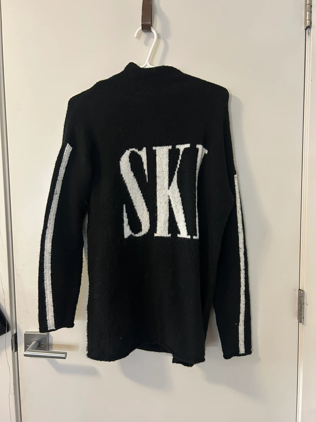 Black Ski Sweater - Size M