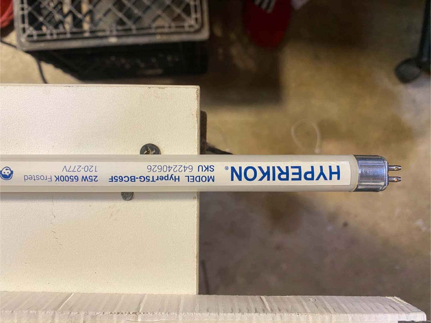 12 Pack HyperT5G-BC65F 25W 6500K Frosted LED Tube - photo 3