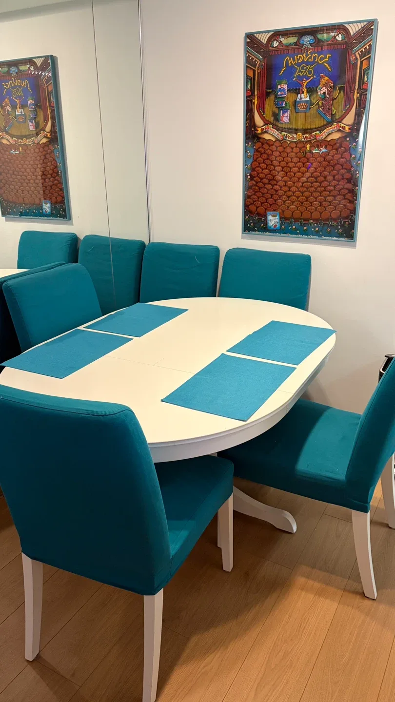 IKEA Extendable Dining Table & Chairs image indicator(2)