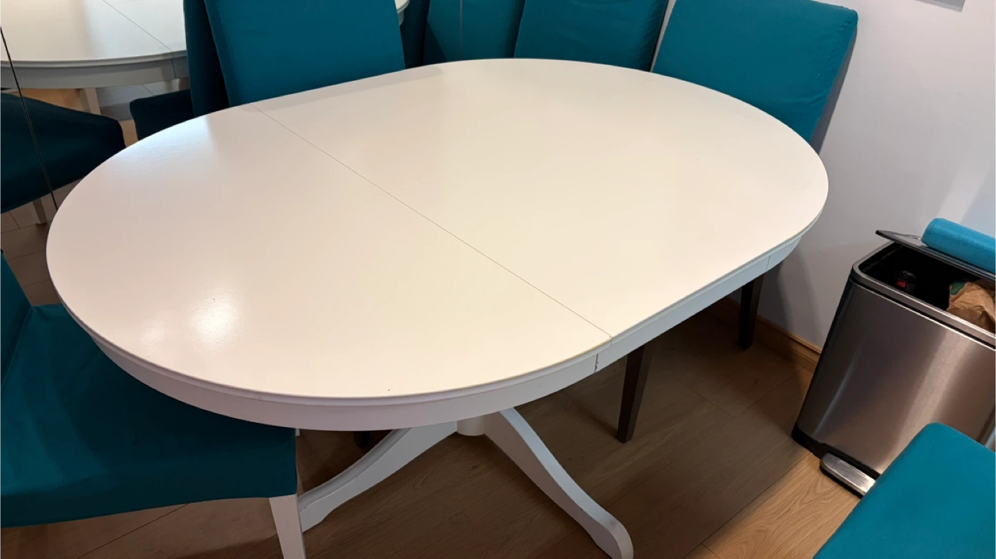 IKEA Extendable Dining Table & 6 Chairs - photo 5