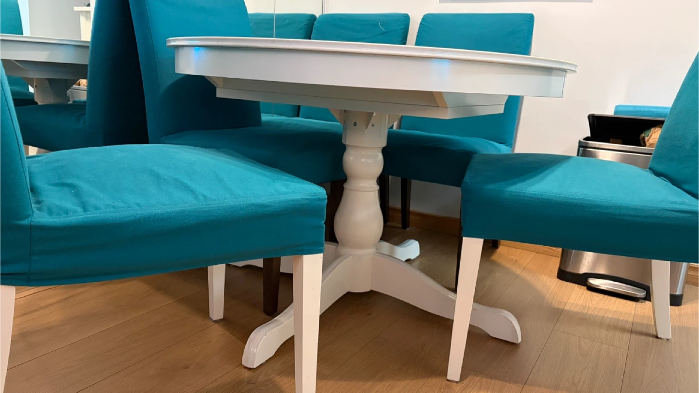 IKEA Extendable Dining Table & 6 Chairs - photo 2