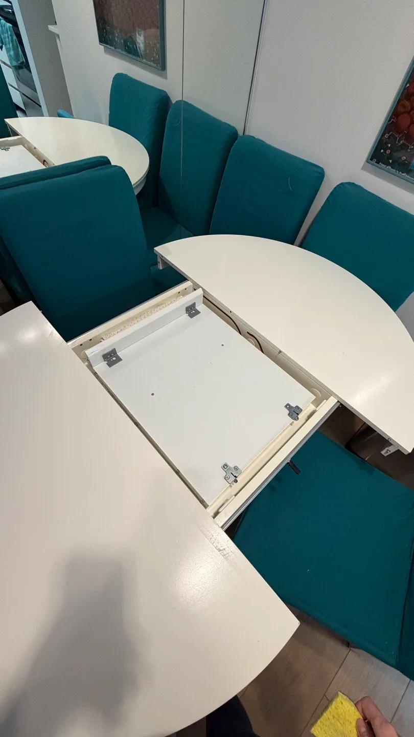 IKEA Extendable Dining Table & Chairs image indicator(3)